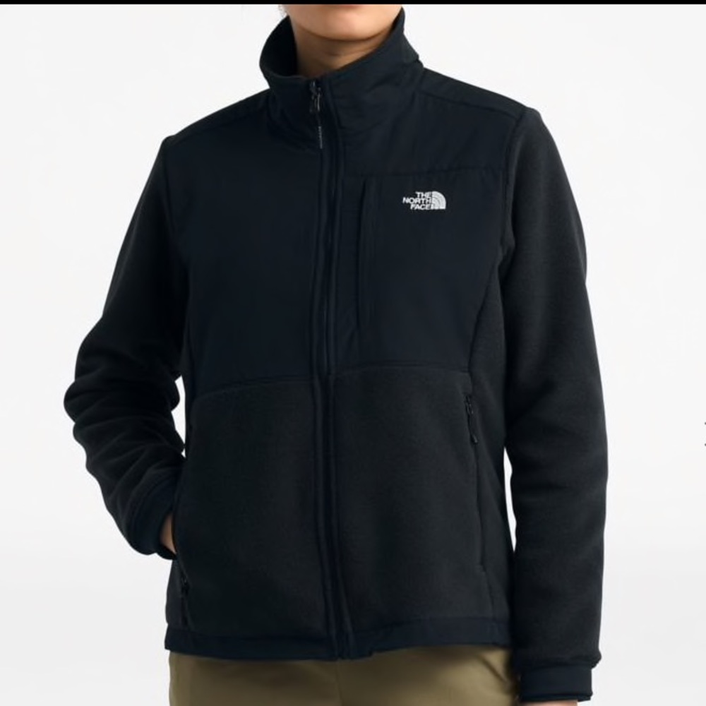 The North Face Denali Jacket-Black/White Logo